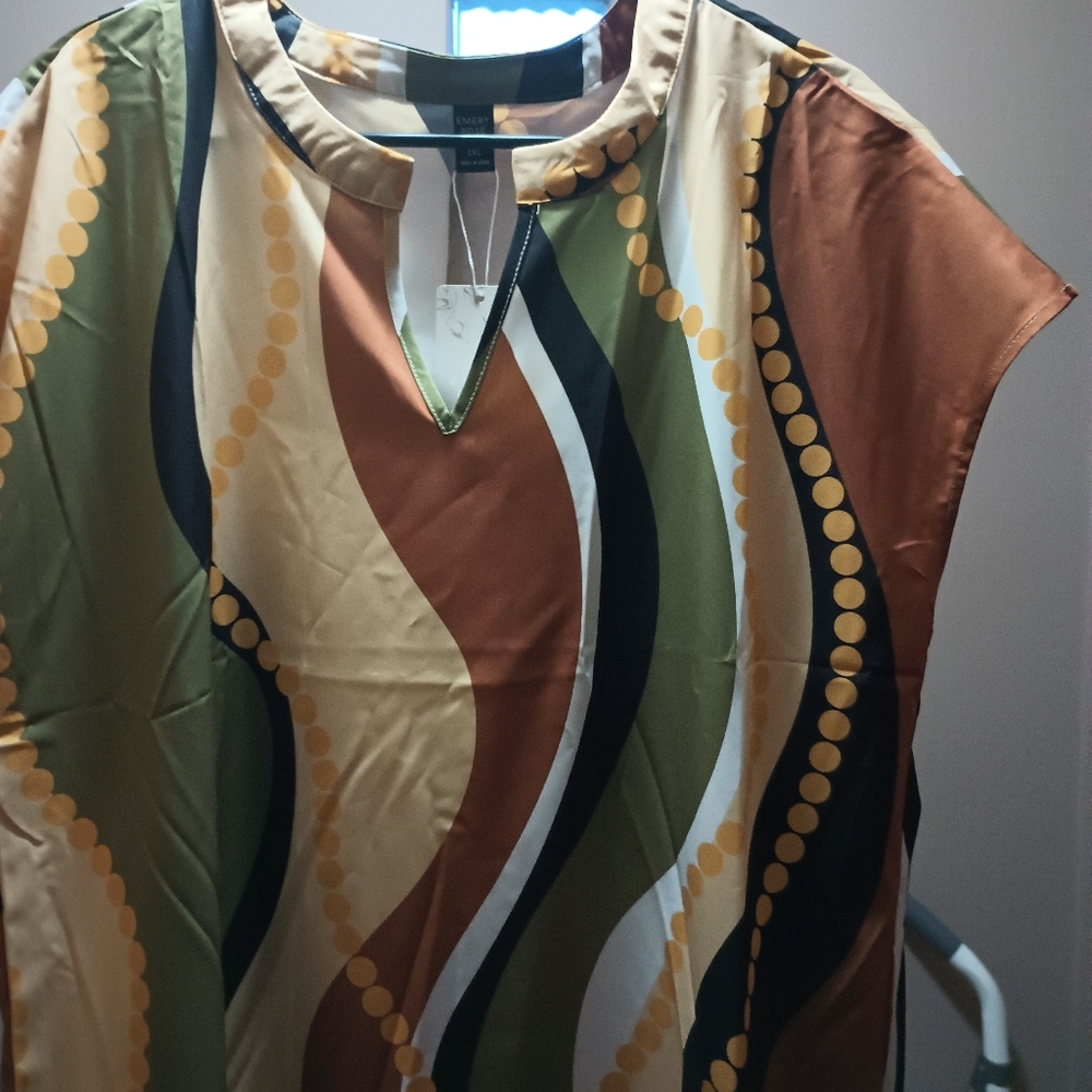 Vibrant Wave Pattern Dress